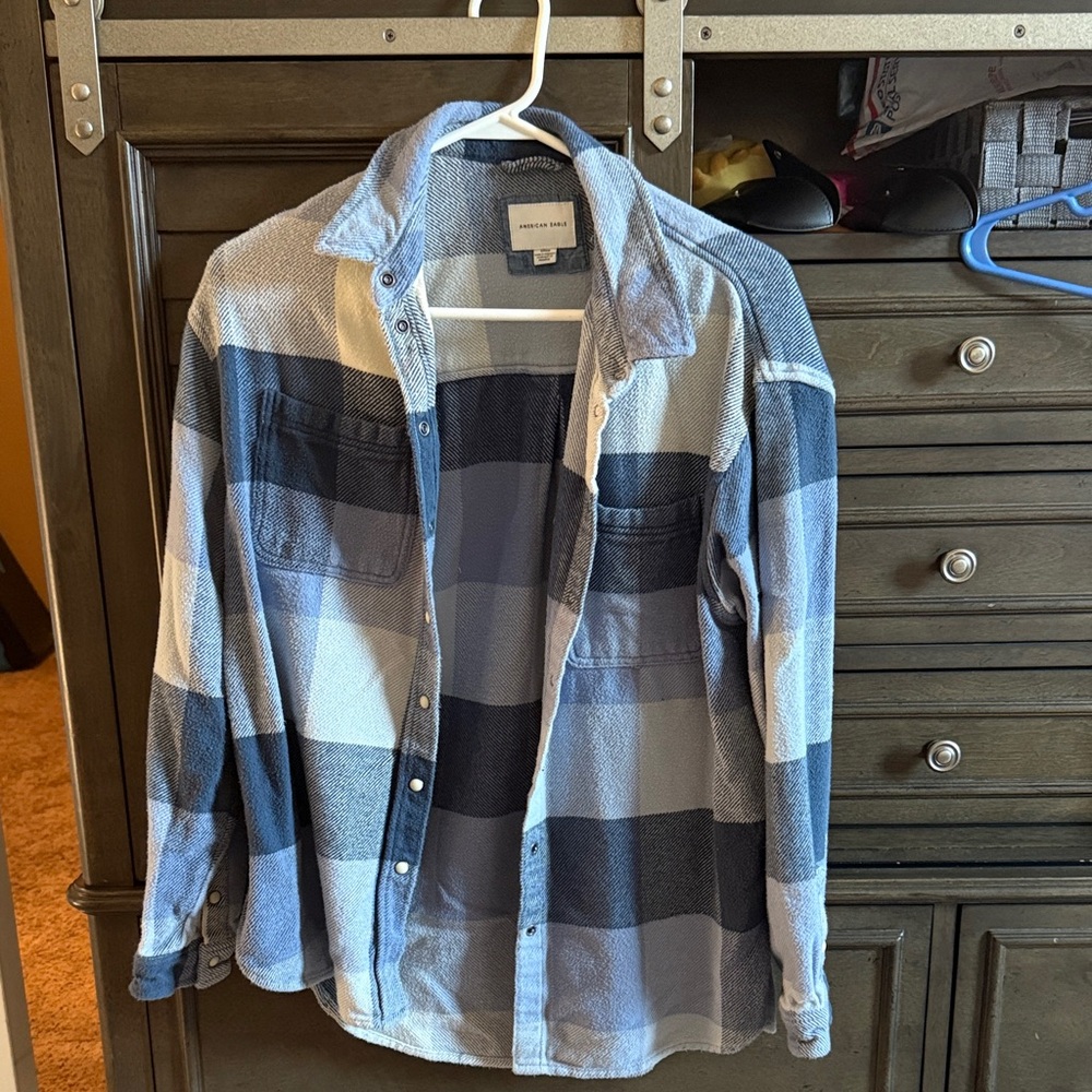 American Eagle Outfitters Blue and White Plaid Shirt